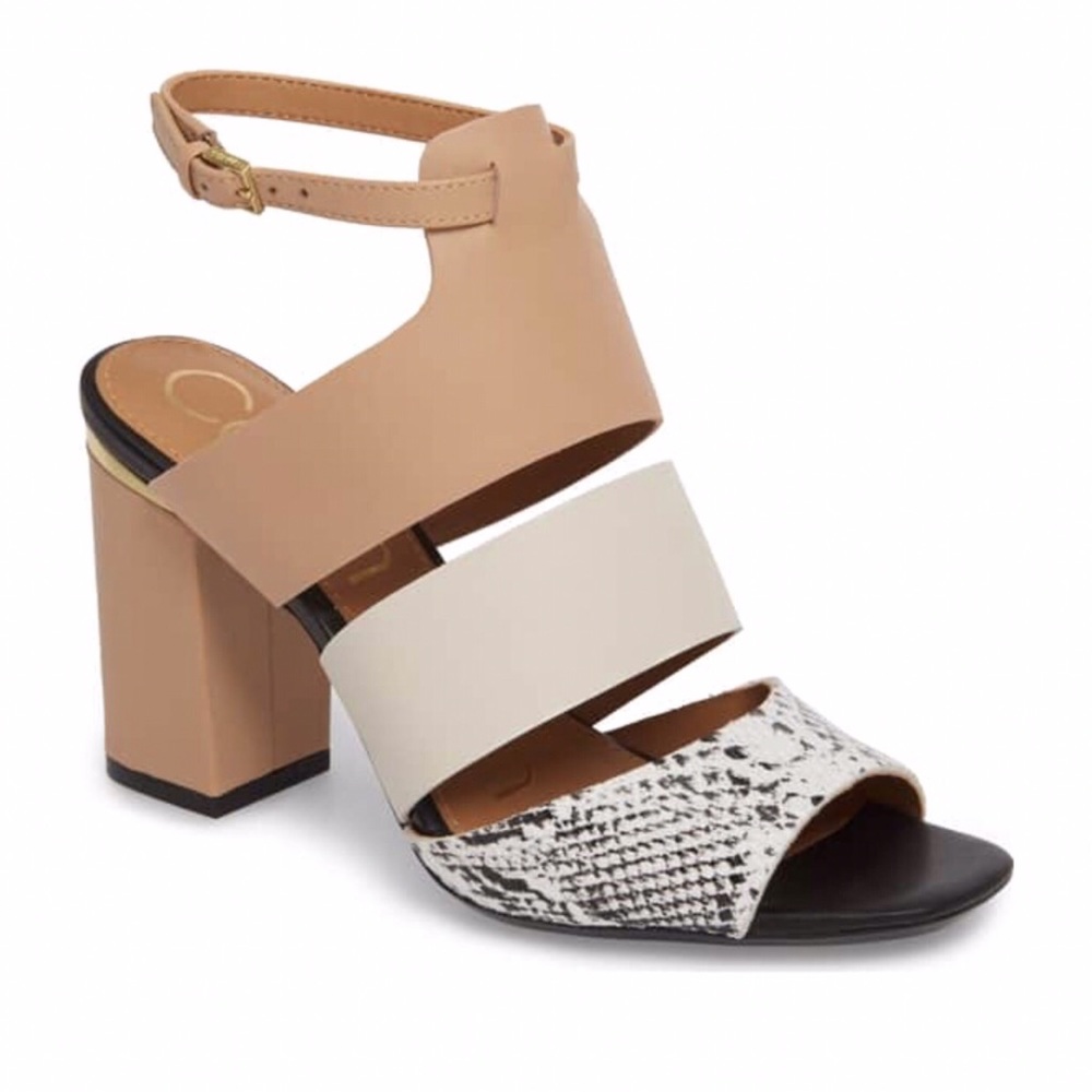 CALVIN KLEIN CARAN BLOCK HEEL SANDAL.